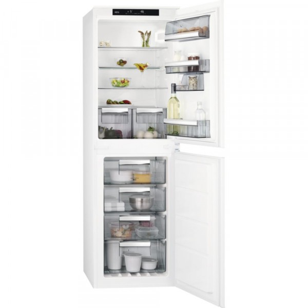 50/50 Frost Free Integrated Fridge Freezer