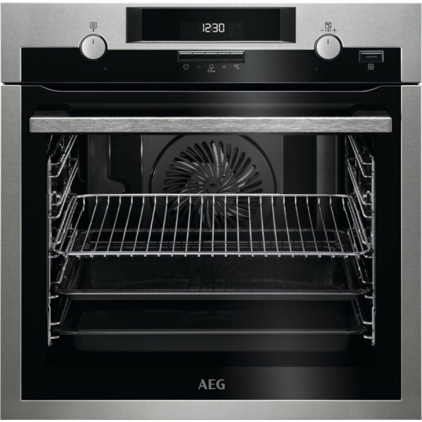 71ltr Single Oven With Steambake and Pyrolytic Cleaning