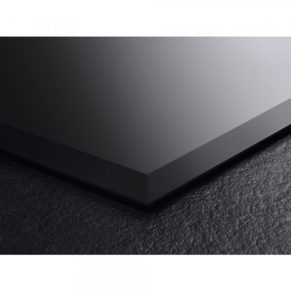 80cm 4 Zone Induction Hob With Touch Controls