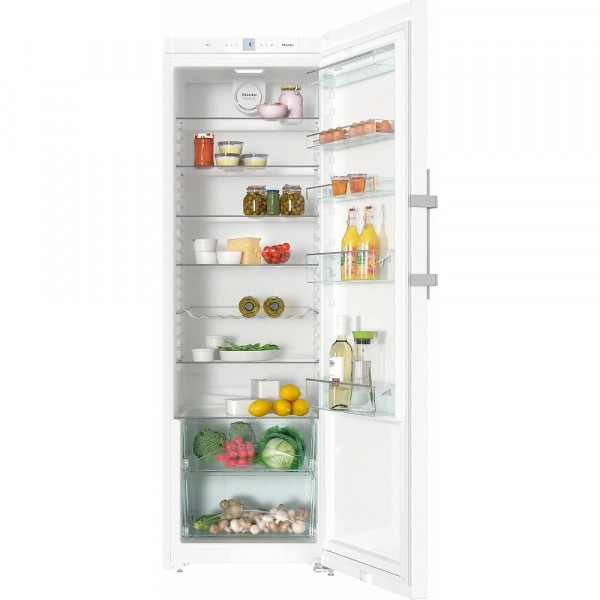 185cm Tall Larder Fridge with Dynamic Cooling