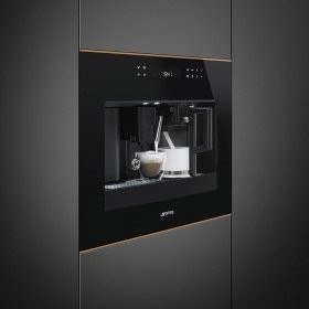Smeg CMS4601NR Coffee Maker
