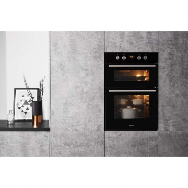 Hotpoint DD2844CBL Electric Built-in Double Oven Devon
