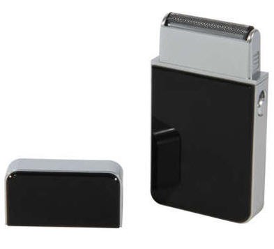 Carmen C82002B pocket shaver