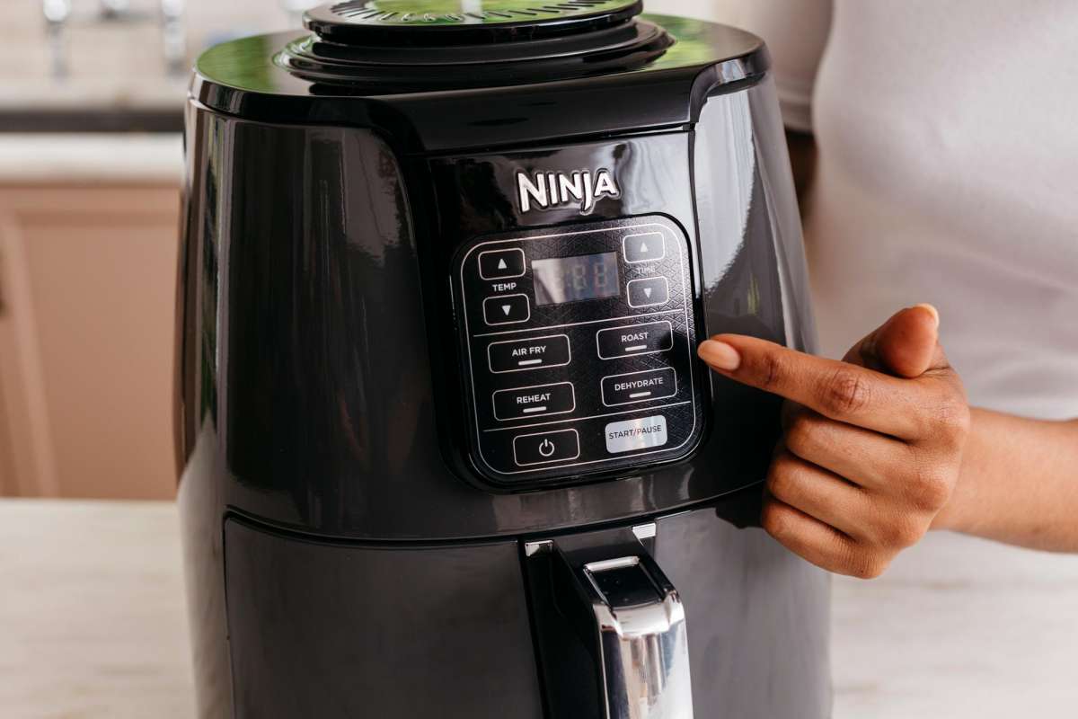 Ninja AF100UK Air Fryer in Grey G Craggs Ltd