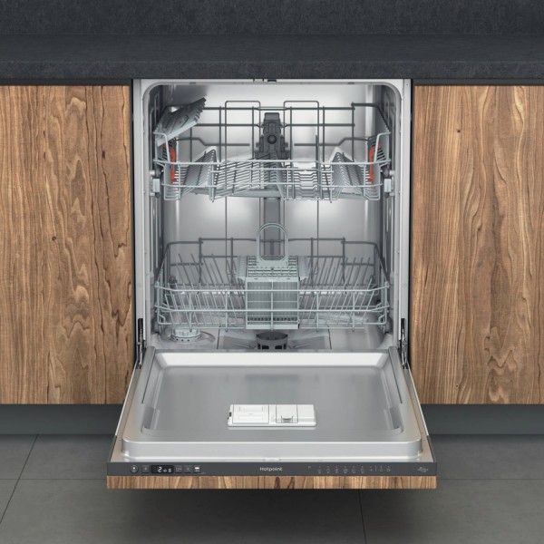 Hotpoint H2IHKD526UK Full Size Fully Integrated Dishwasher