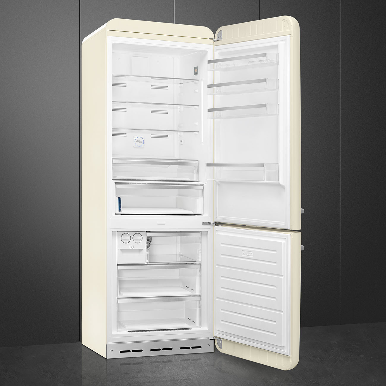 Smeg Fab38rcr 70cm Wide Retro Fridge Freezer In Cream G Craggs Ltd