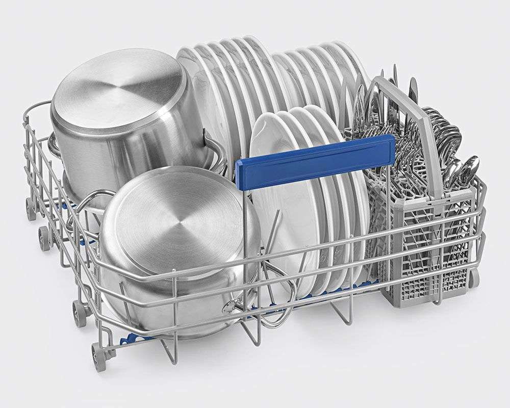 Smeg DF13EF2X 60cm Wide Dishwasher with Cutlery Tray in Stainless Steel