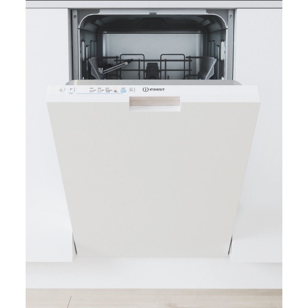Indesit slim built in dishwasher IN2IE10CS80UK