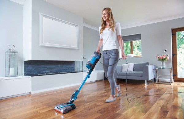 Shark Stratos PowerDetect Corded Cleaner HZ4000UKT | Stick